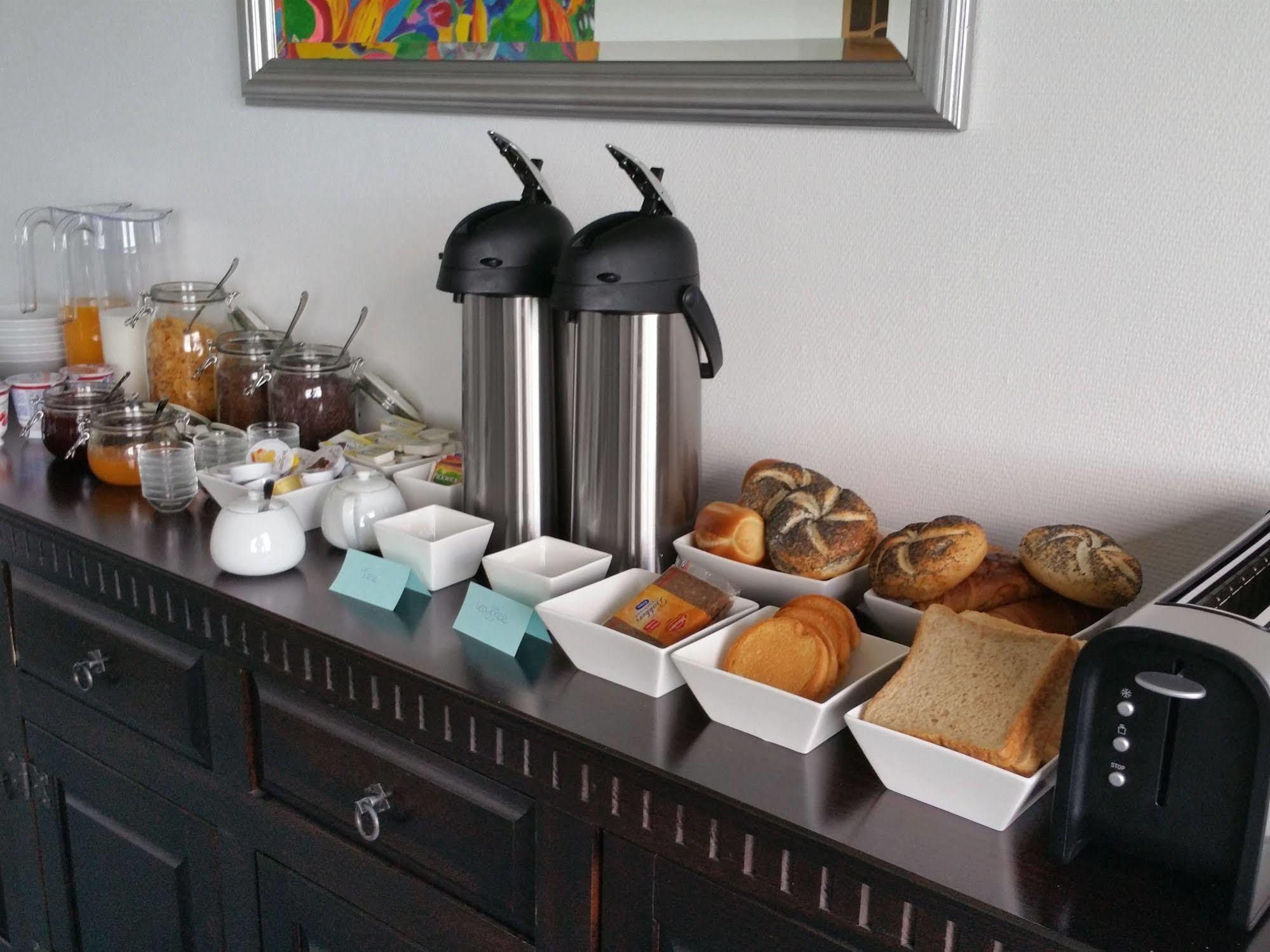 Bed & Breakfast Rheiderland Ditzumerverlaat Экстерьер фото