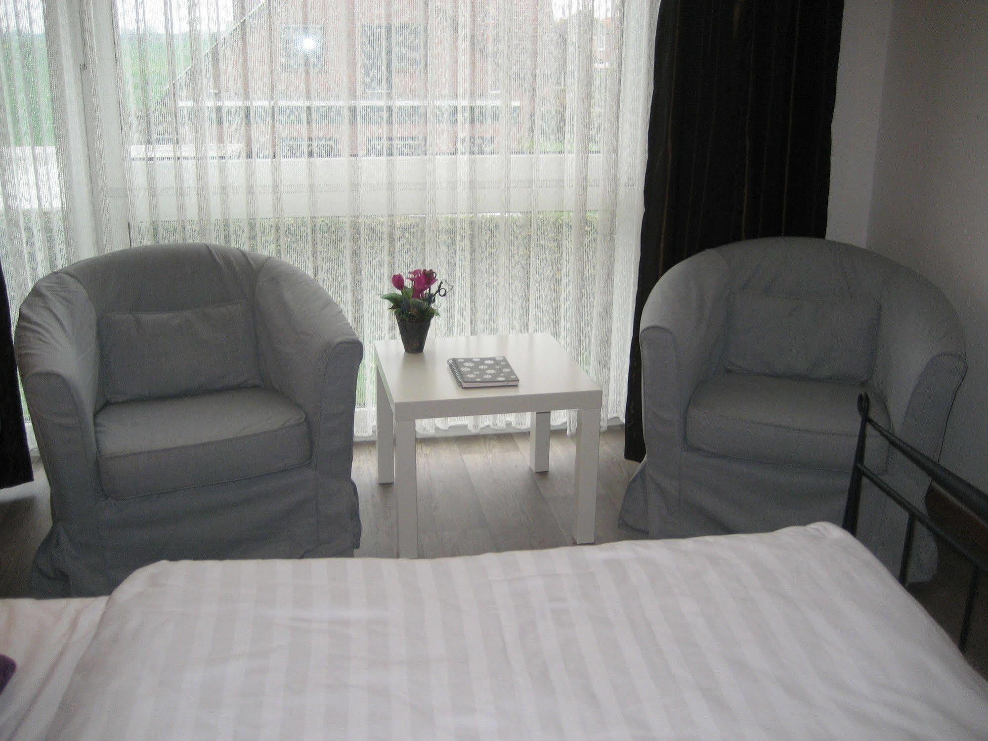 Bed & Breakfast Rheiderland Ditzumerverlaat Экстерьер фото